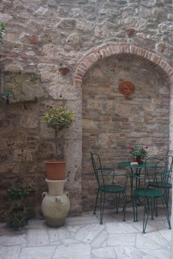 Piccola Corte Ascoli Piceno Bagian luar foto